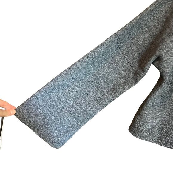 Calvin Klein grey cropped zip up sweater. Size small - Picture 7 of 8